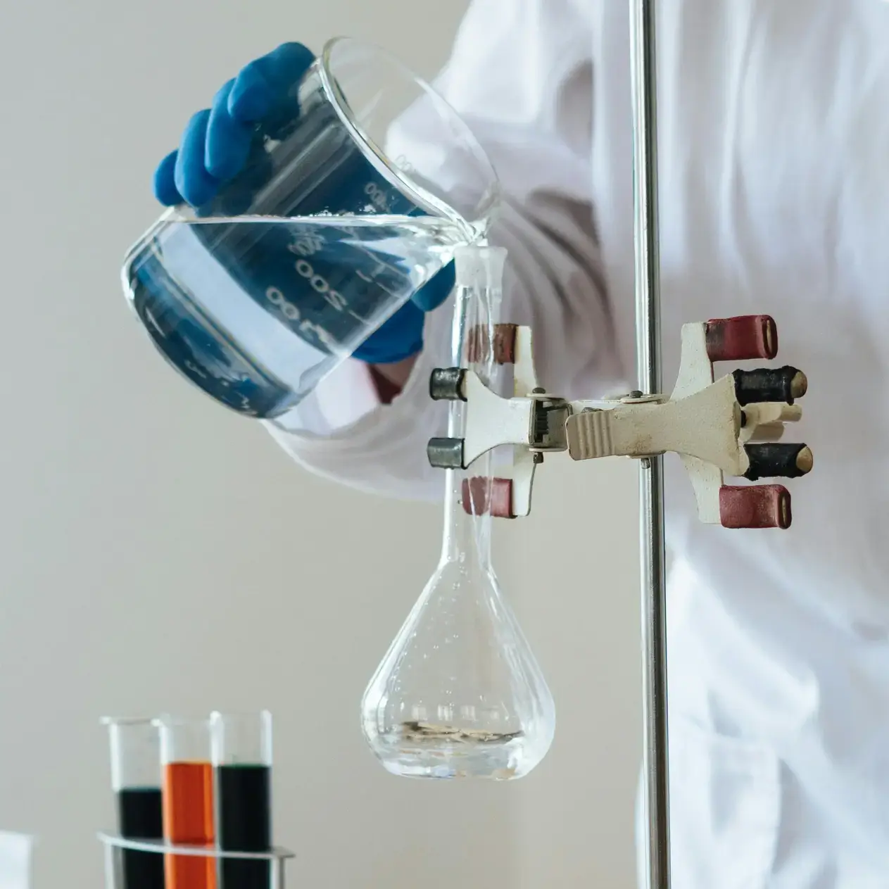 Trusted method to brainstorm services